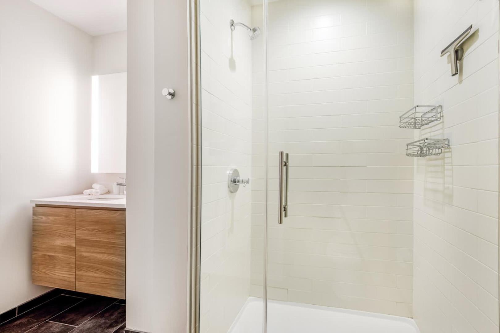 Spacious Full Kitchen In Seaport Apartment Boston
