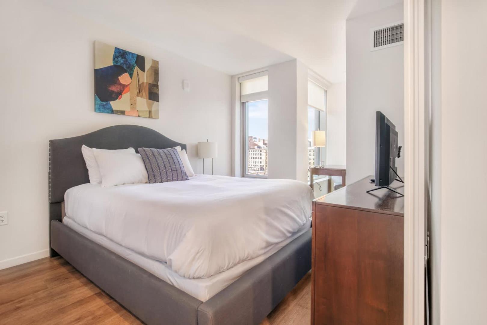 Apartment Spacious Full Kitchen In Seaport Boston